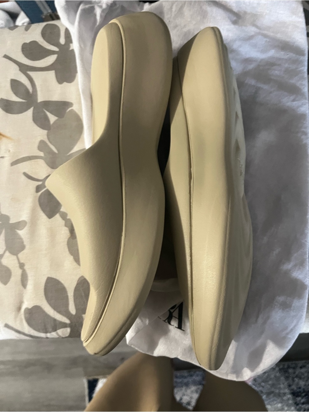 Zara Cream Chunky Slide Sandals - Picture 5 of 5